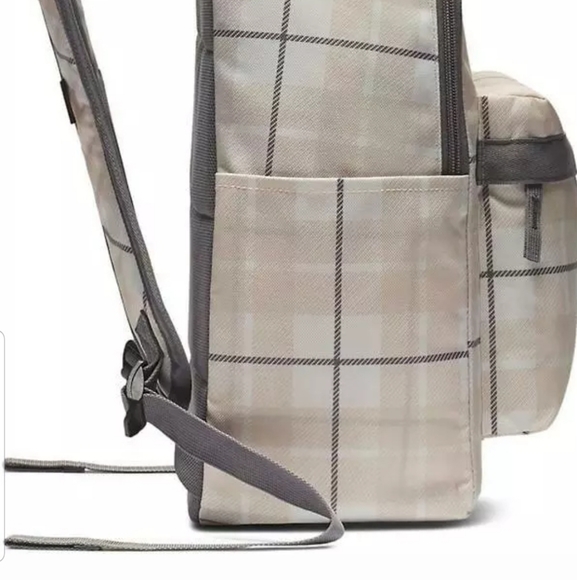 NEW Nike Heritage BA5880-030 Phantom backpack - Picture 5 of 5